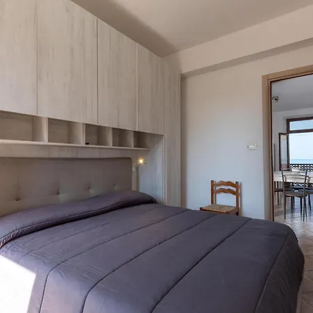 Apartment Awesome In With Kitchenette Giannella